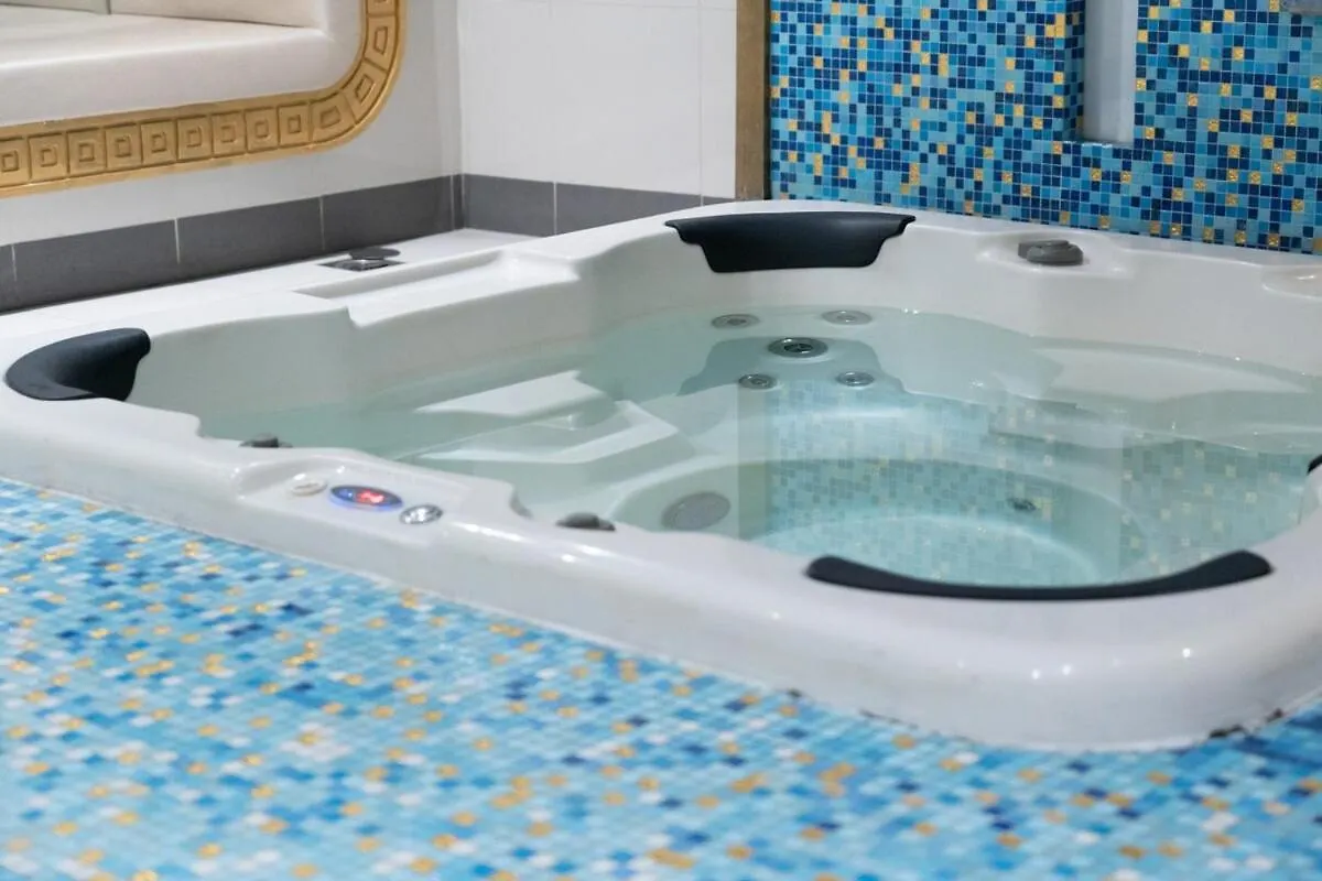 Apartamento Central Business Bay By Stayinhomes - 10 Mins Burj Khalifa - 1Bed - Parking - Pool - Gym Dubái