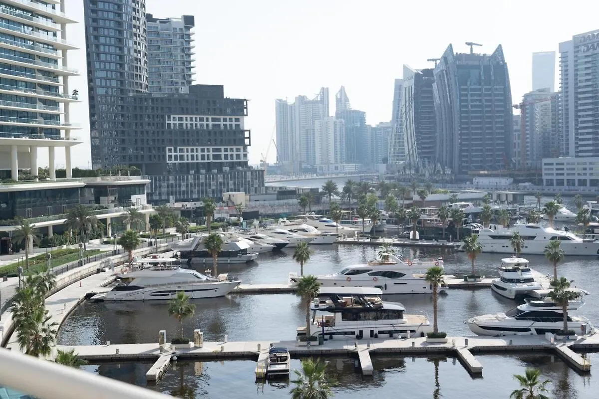 Central Business Bay By Stayinhomes - 10 Mins Burj Khalifa - 1Bed - Parking - Pool - Gym Dubai 0*,